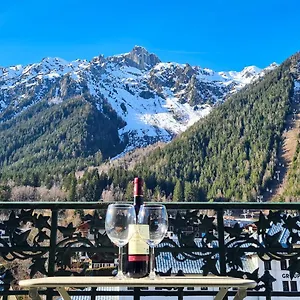 majestic-t2-calme-spacieux-central-avec-parking.hotels-rhonealpes.com/